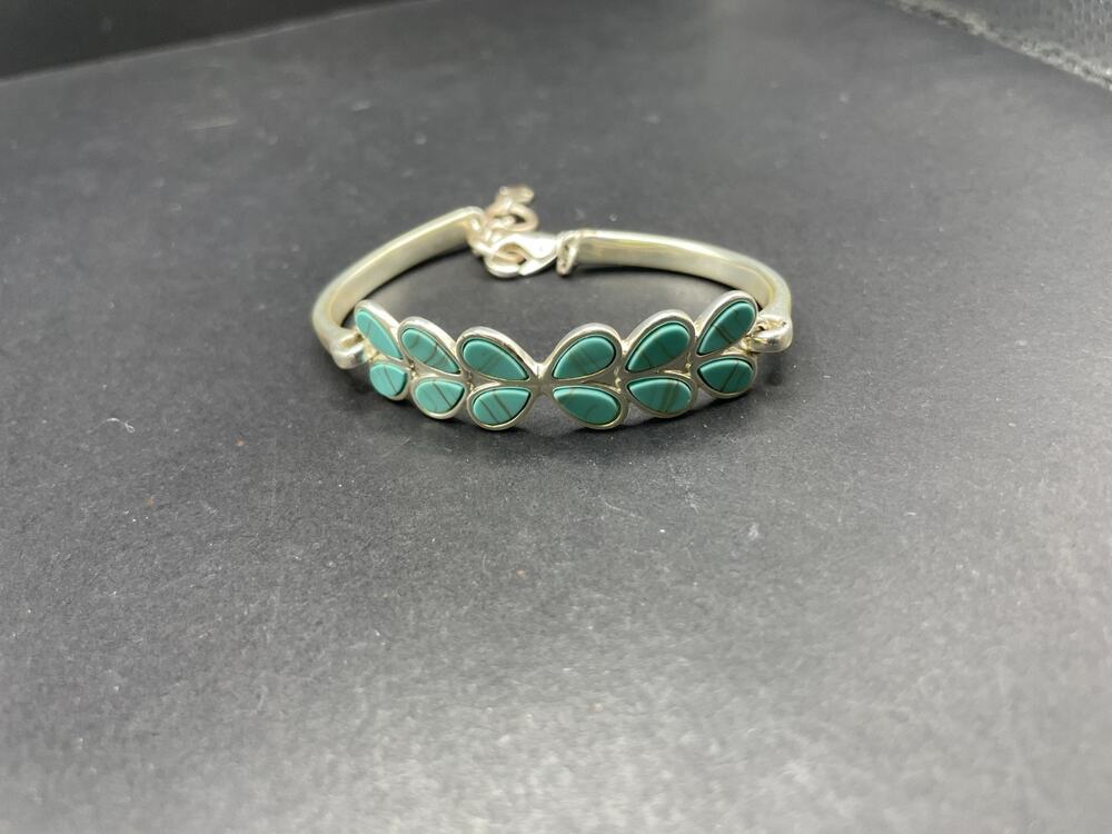 Lucky Brand Silver Tone Turquoise Inlay Heart/Petal Cuff Bracelet Sz 6.5